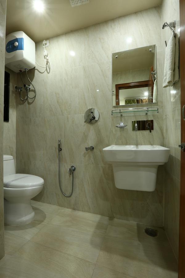 Hotel Sunview International Guwahati Eksteriør billede